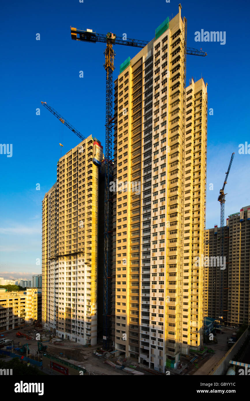 Construction d'un lotissement de 40 niveaux pour les Singapouriens pour acheter et posséder une propriété. Singapour. Banque D'Images