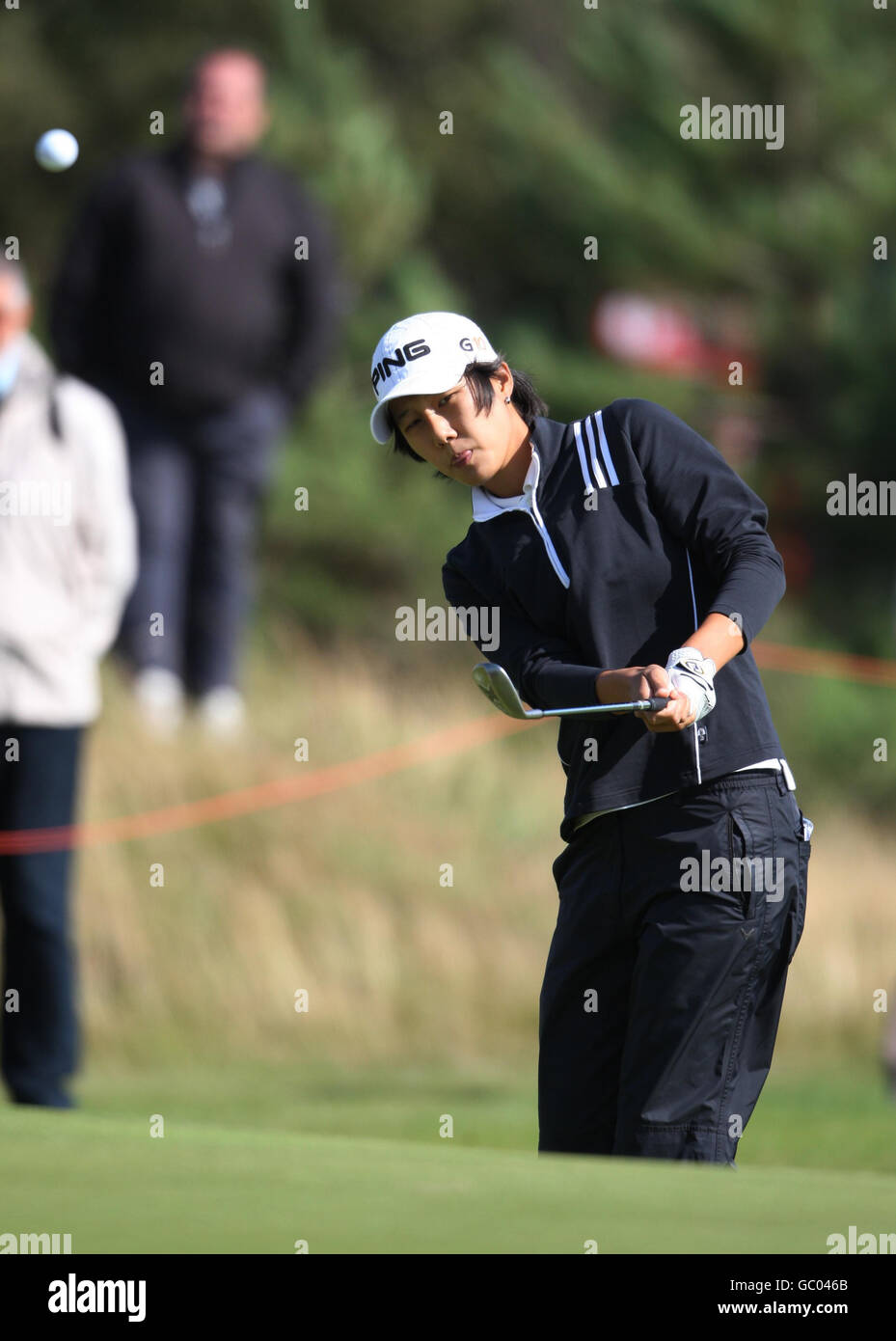 Le Song Hee Kim de Corée joue sa 2e sur le 12e green lors de l'Open britannique féminin à Royal Lytham et au parcours de golf de St Anne à Blackpool. Banque D'Images