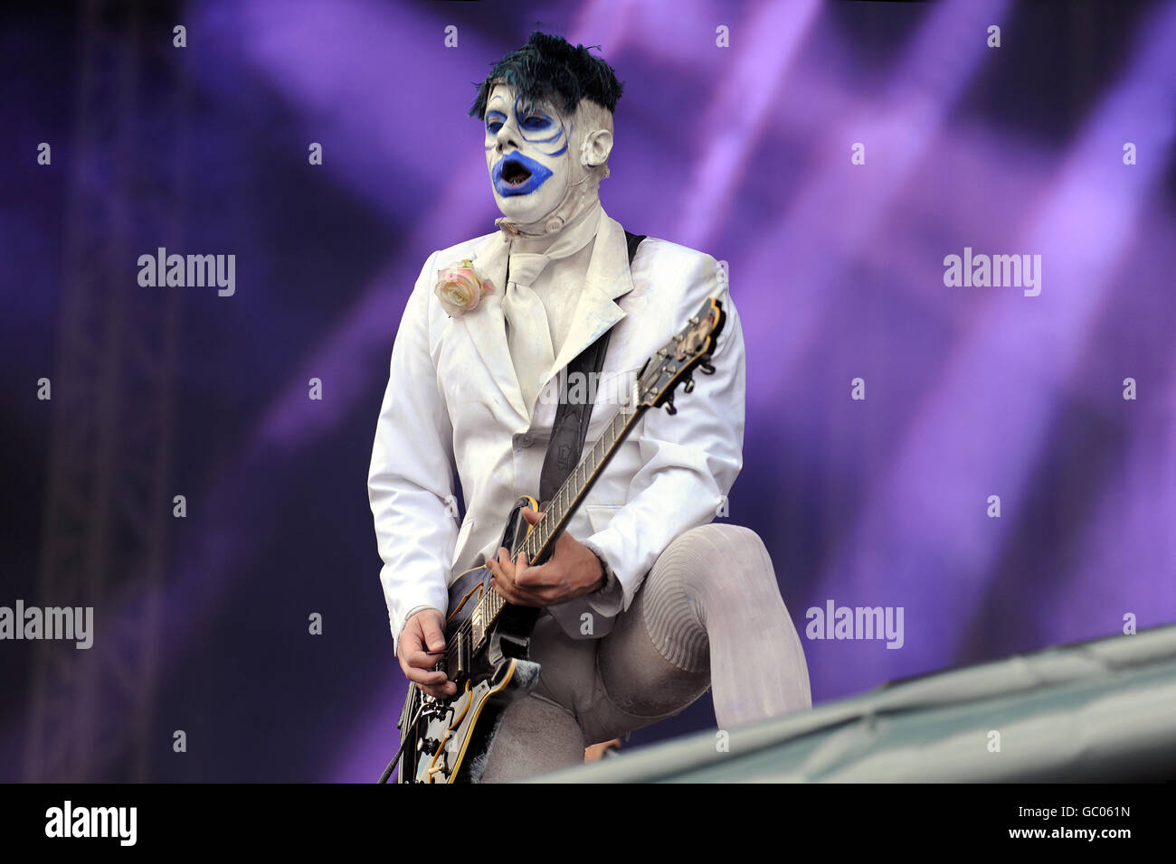 WES Borland de Limp Bizkit se produit en direct sur scène le deuxième jour du Sonisphere Festival à Knebworth. Banque D'Images