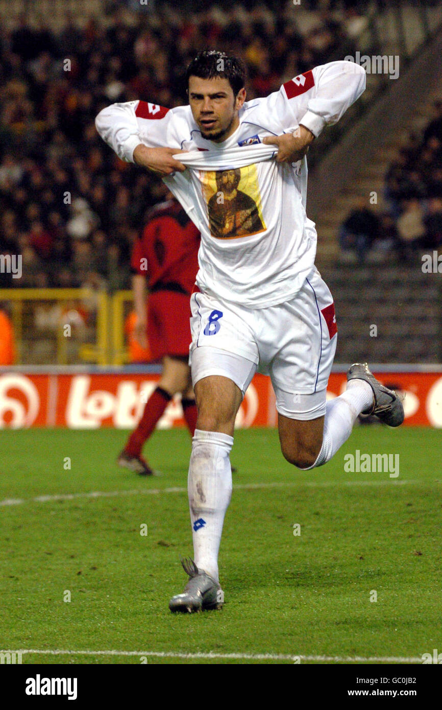 Maillot Serbie Et Monténégro 2006-07 Kezman #8 - Taille L - Très Bon état Vintage