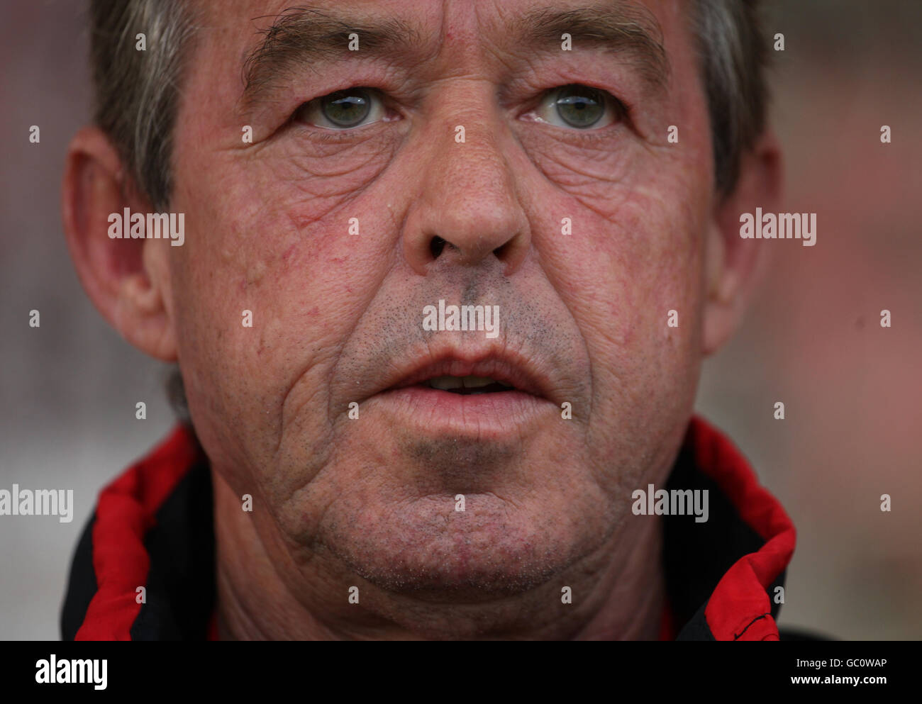 Wales U21 Manager Brian Flynn lors du match de qualification des moins de 21 ans de l'UEFA au champ de courses de Wrexham. Banque D'Images