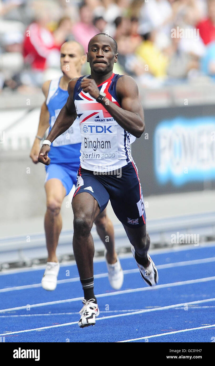 Michael Bingham, en Grande-Bretagne, participe à la première ronde du 200 m masculin lors des championnats du monde de l'IAAF à l'Olympiastadion, à Berlin. Banque D'Images