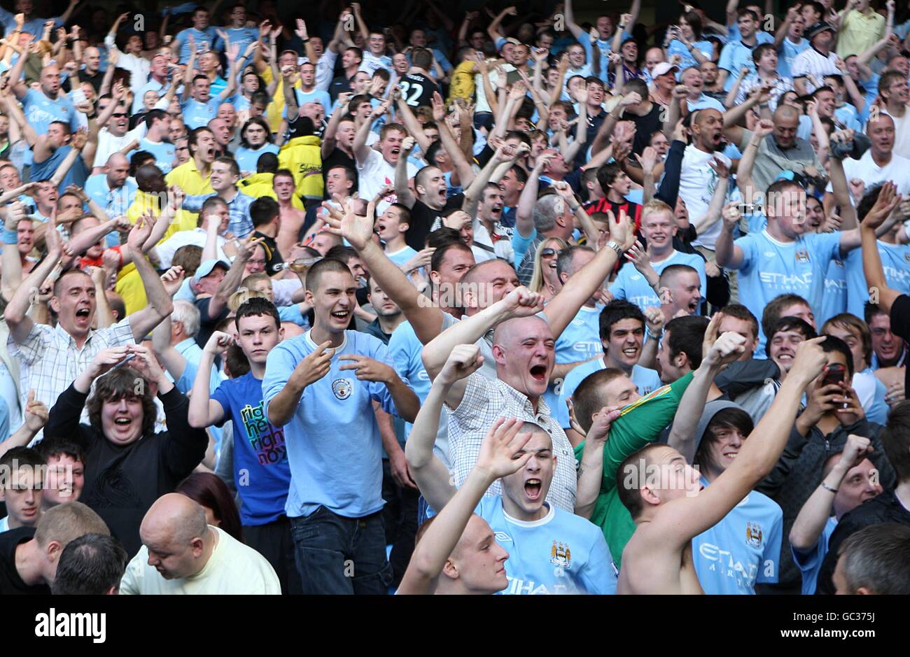 Soccer - Barclays Premier League - Arsenal v Manchester City - City of Manchester Stadium Banque D'Images