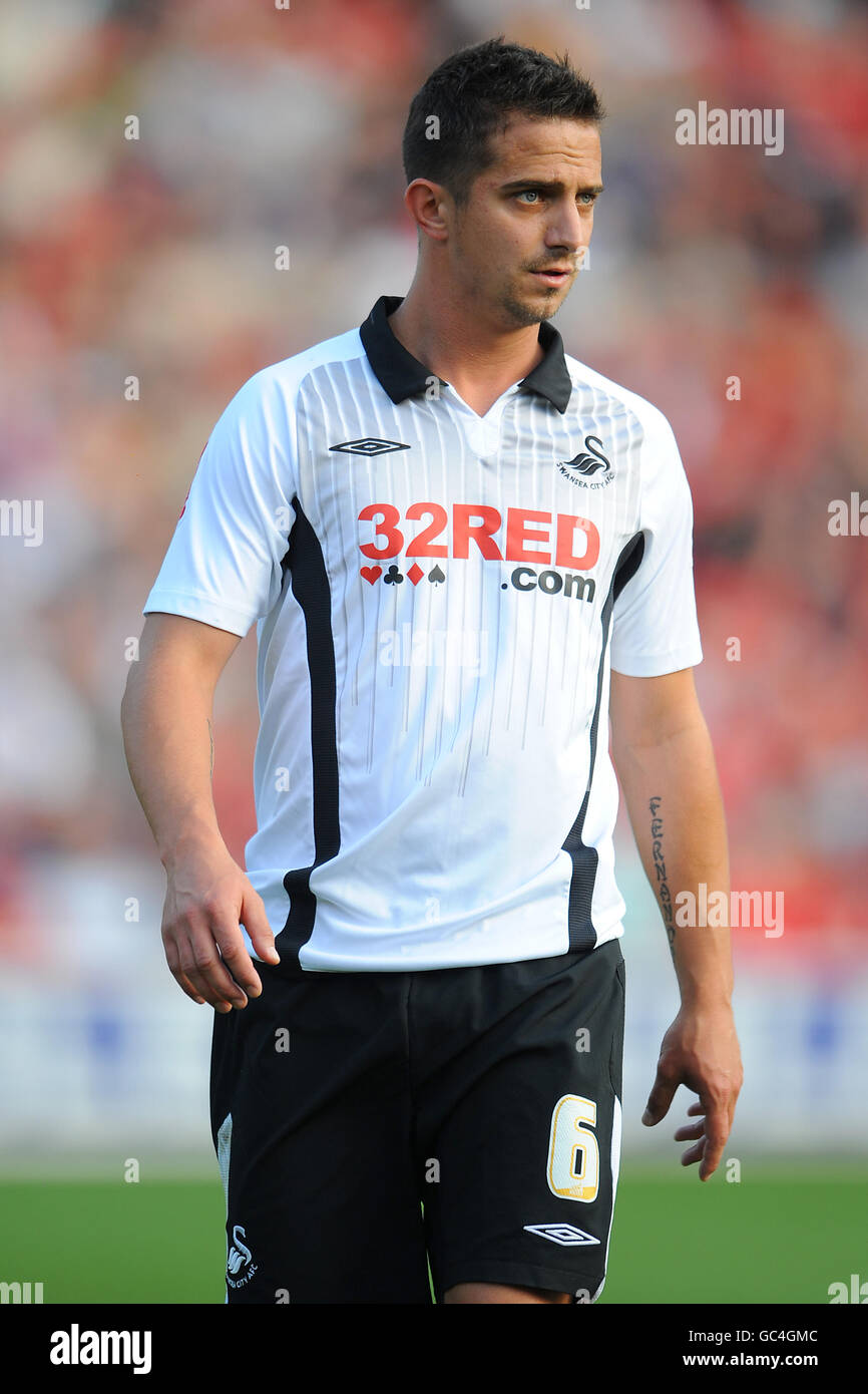 Soccer - Coca-Cola Football League Championship - Barnsley v Swansea City - Oakwell Stadium Banque D'Images