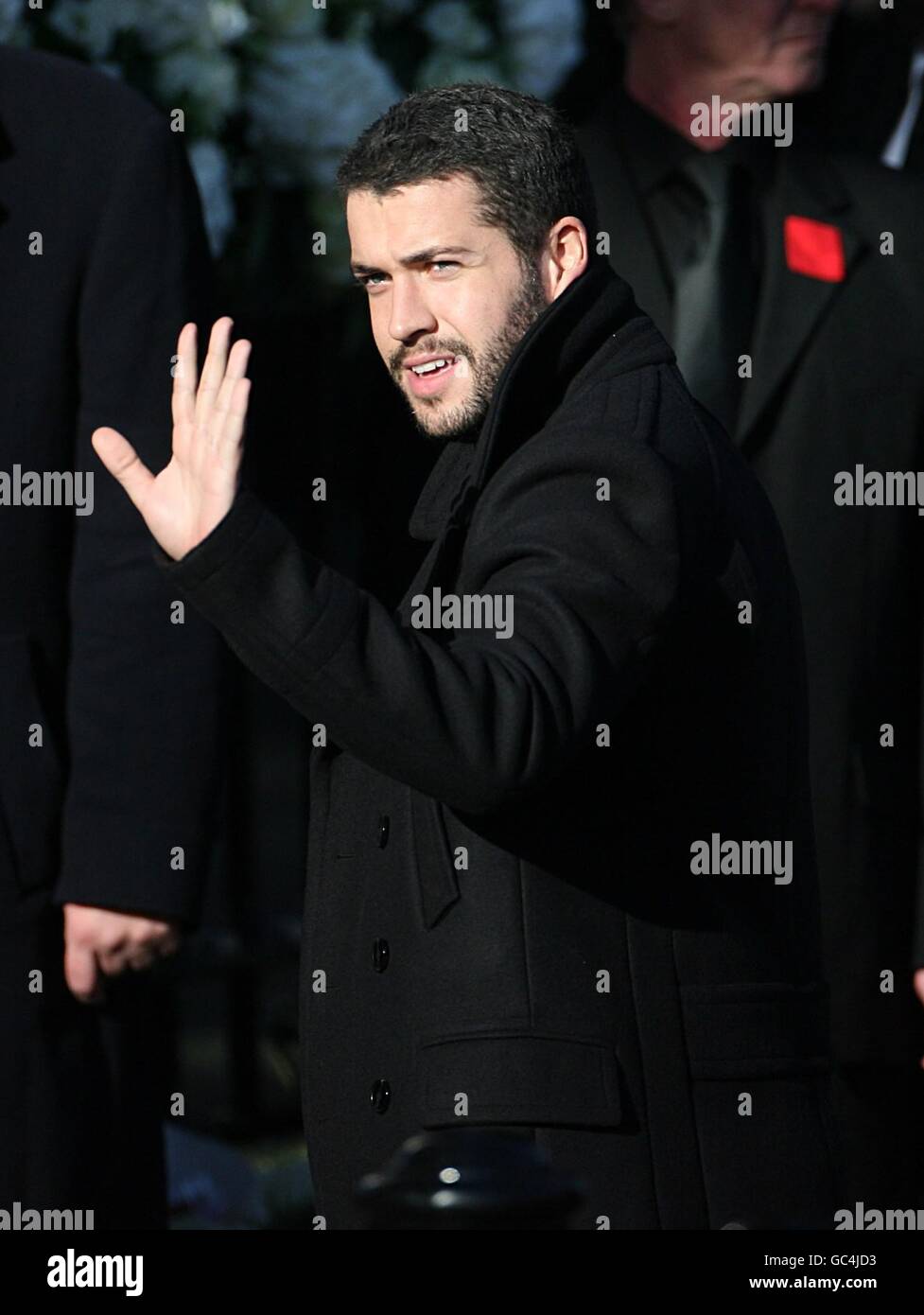 Shayne Ward arrivée pour les funérailles de Stephen Gately à l'église St Laurence O'Toole, Sevilla place, Dublin Banque D'Images