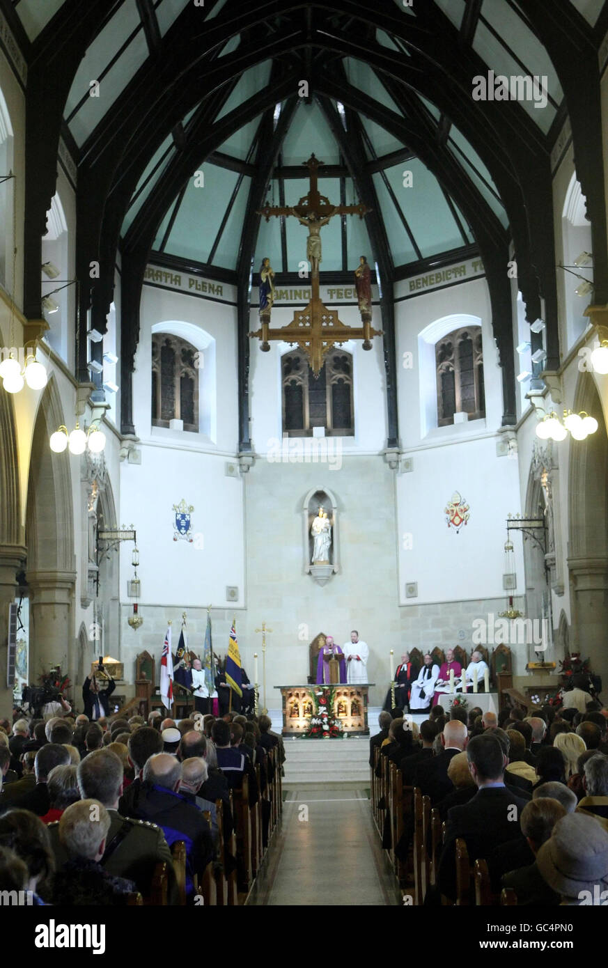 Le service de l'église interreligieuse à la cathédrale de Motherwell, pour les membres des forces armées tués ou blessés en Irak et en Afghanistan, Banque D'Images