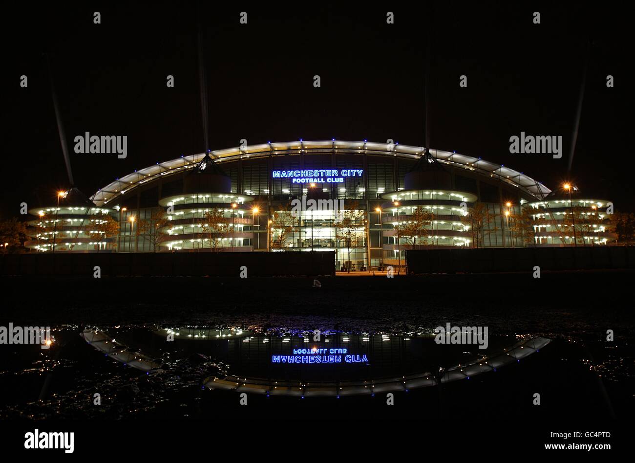 Vue sur le City of Manchester Stadium, stade de Manchester City Banque D'Images