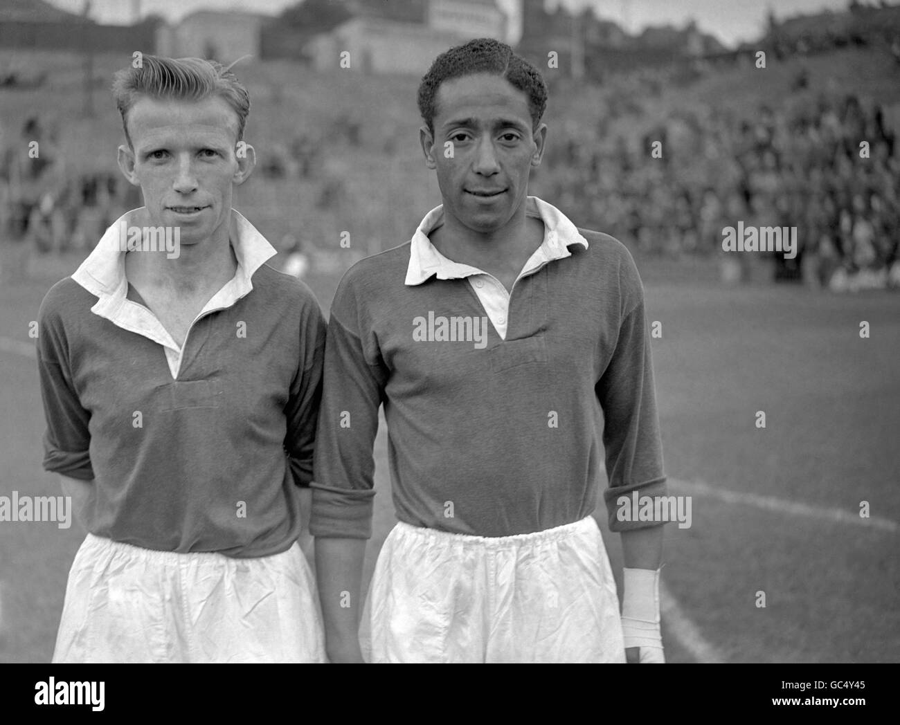 Soccer - Division de Ligue 3 - Ville de Coventry v Watford - Highfield Road - Coventry - 1954 Banque D'Images