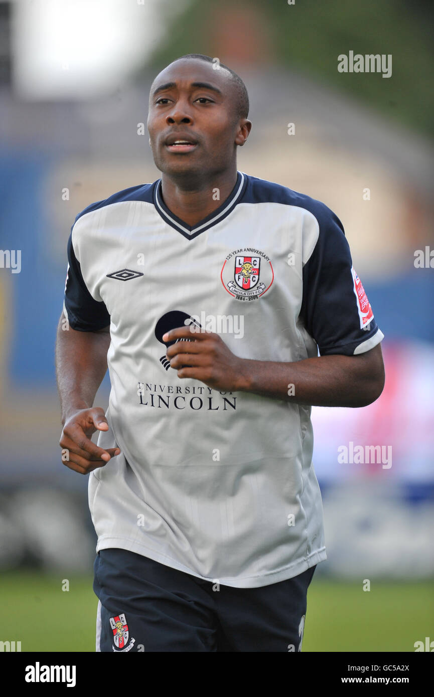 Football - Coca-Cola football League 2 - Macclesfield Town / Lincoln City - The Moss Rose Ground. Aaron Brown, Lincoln City Banque D'Images