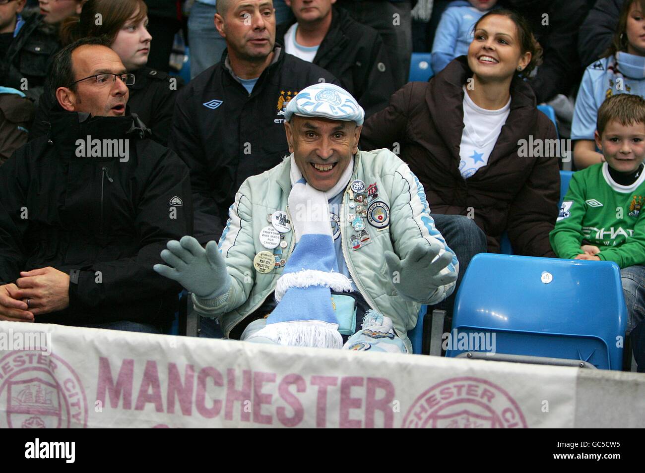 Soccer - Barclays Premier League - Fulham v Manchester City - City of Manchester Stadium Banque D'Images