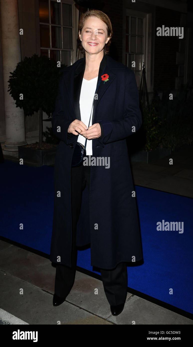 Festival du film de Londres - Prix.Charlotte Rampling arrive pour les London film Festival Awards au Temple's Inn de Londres. Banque D'Images