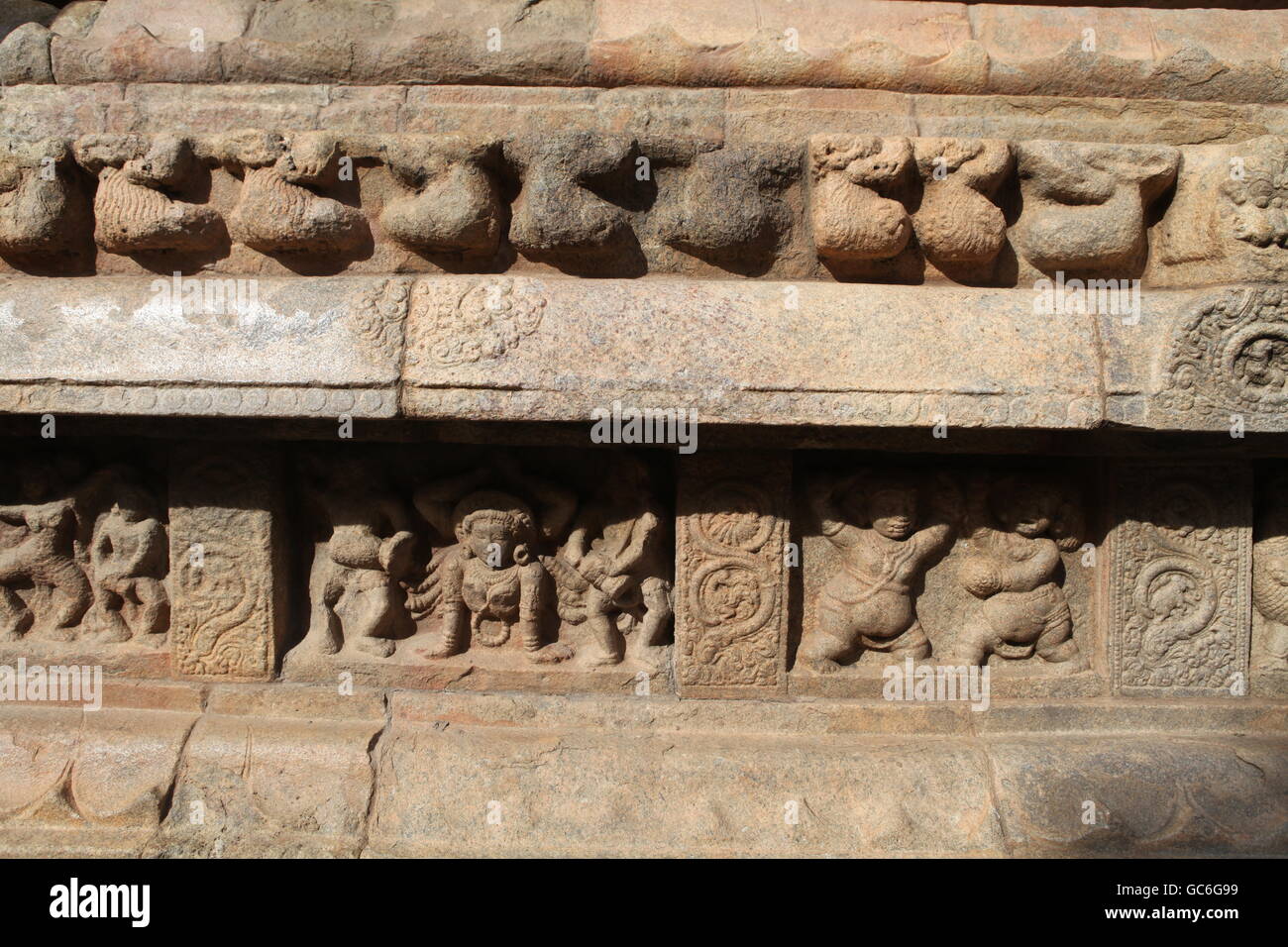 Sculptures à airavatheeswar,temple Tamil nadu Banque D'Images