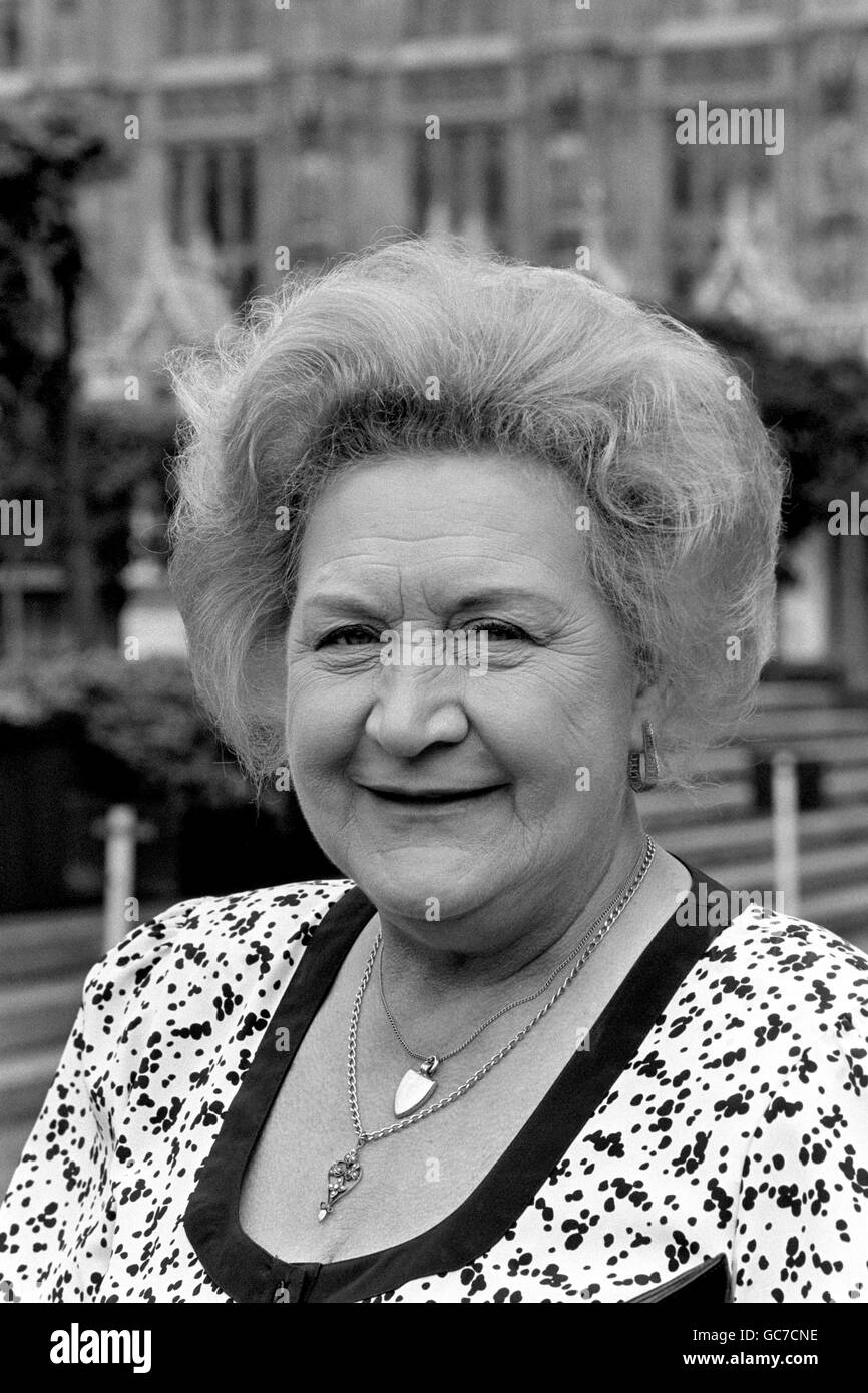 Actrice à la télévision.Comédienne, Mollie Sugden. Banque D'Images