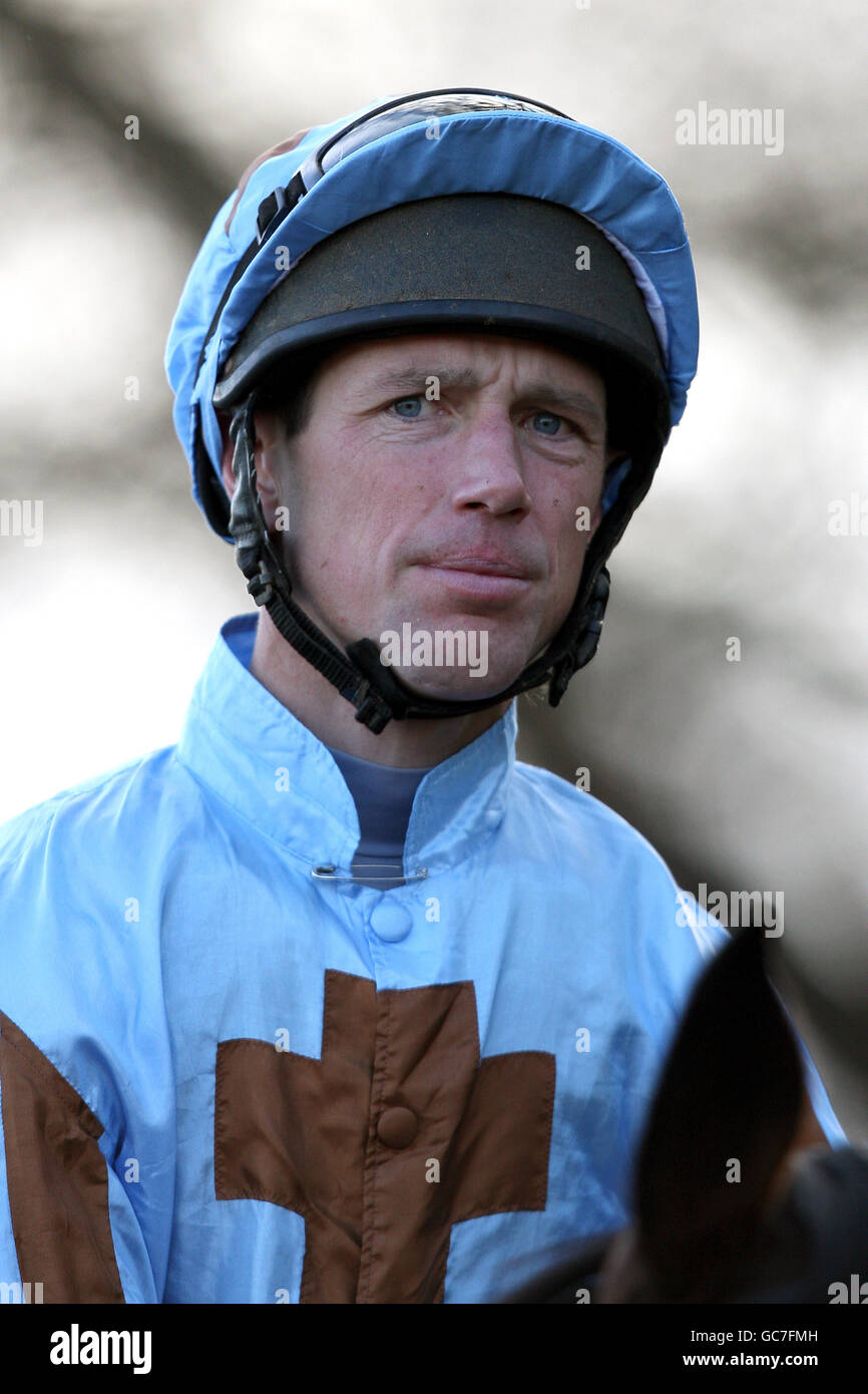 Courses hippiques - Tingle Creek Friday - Sandown Park.Philip Hide, Jockey Banque D'Images