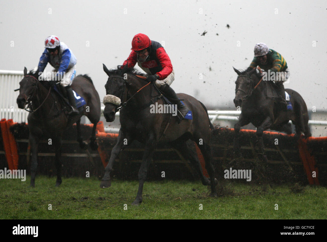 Les courses de chevaux - Le HEROS Charité Challow Hurdle Jour - Newbury Banque D'Images