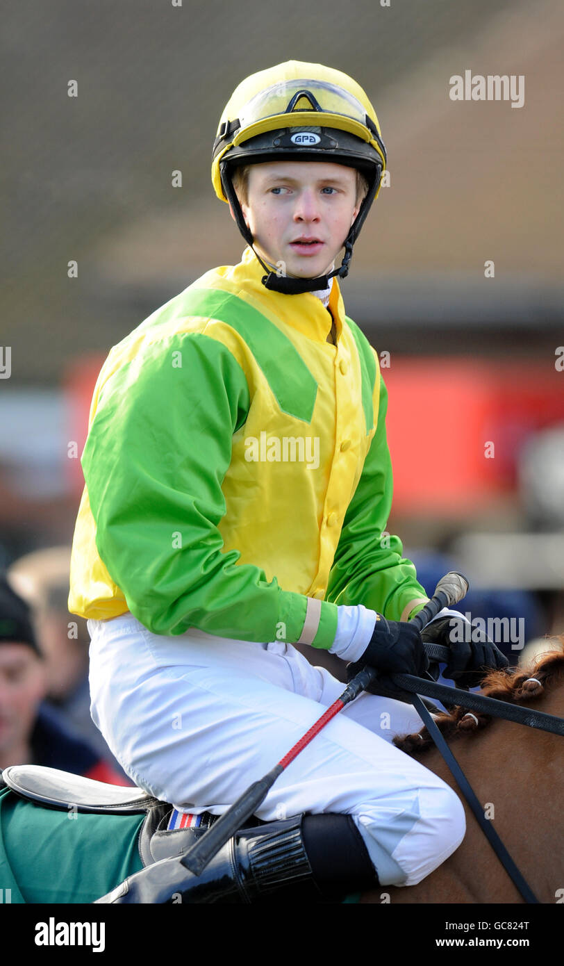 Courses hippiques - Lingfield Racecourse.Jockey David Probert Banque D'Images