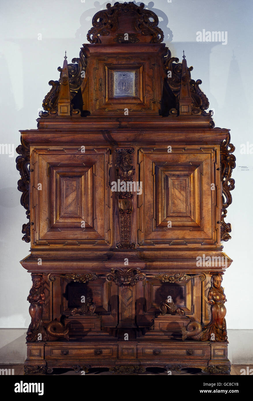 Ameublement, mobilier, armoires, armoire, château de Burgrain, 270 x 145 x 63 cm, Allemagne, après 1672, droits additionnels-Clearences-non disponible Banque D'Images