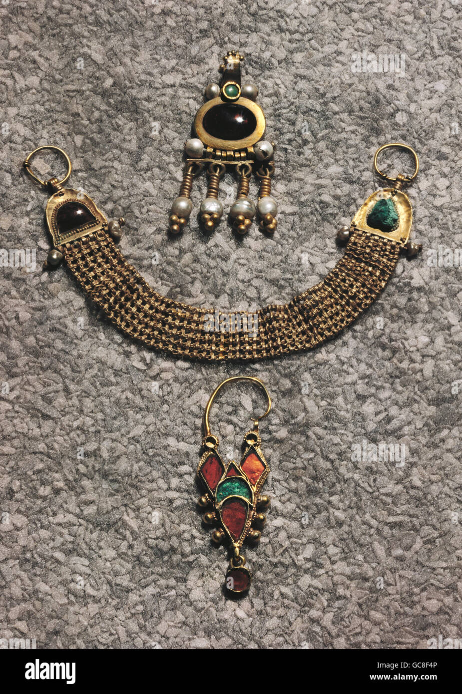 Les beaux-arts, l'ancien monde, les Parthes, les bijoux, objets funéraires, Séleucie du Tigre, de l'or, 1er siècle après J.-C., Musée National irakien à Bagdad, Banque D'Images