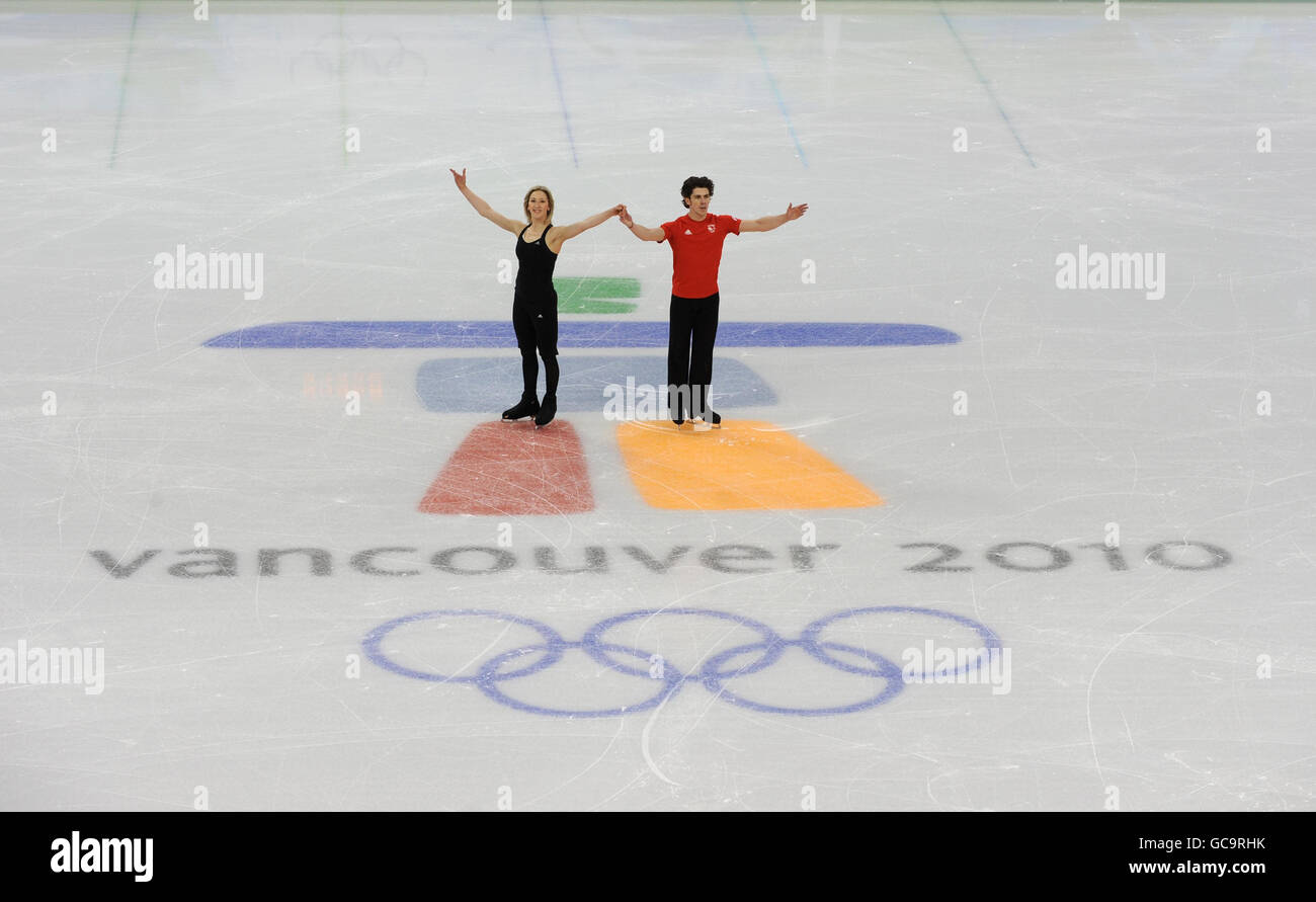 Jeux olympiques d'hiver - Jeux olympiques d'hiver de 2010 Vancouver - entraînement de danse sur glace.Sinead et John Kerr en Grande-Bretagne pendant leur séance d'entraînement au Pacfic Coliseum, à Vancouver. Banque D'Images