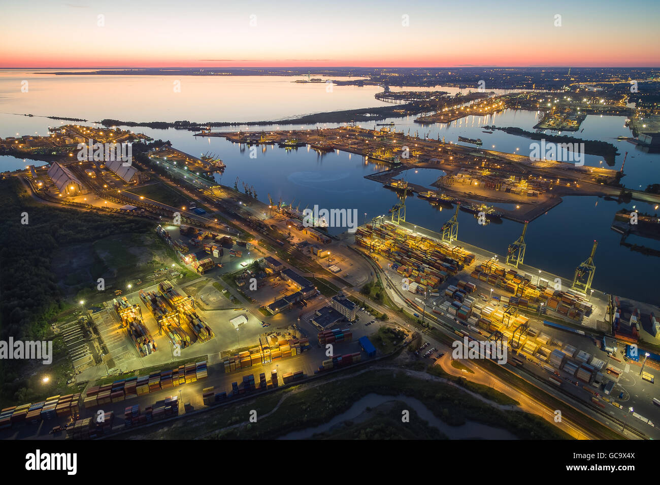Grand Port Saint Petersbourg à Saint-Pétersbourg, Russie Photo Stock - Alamy