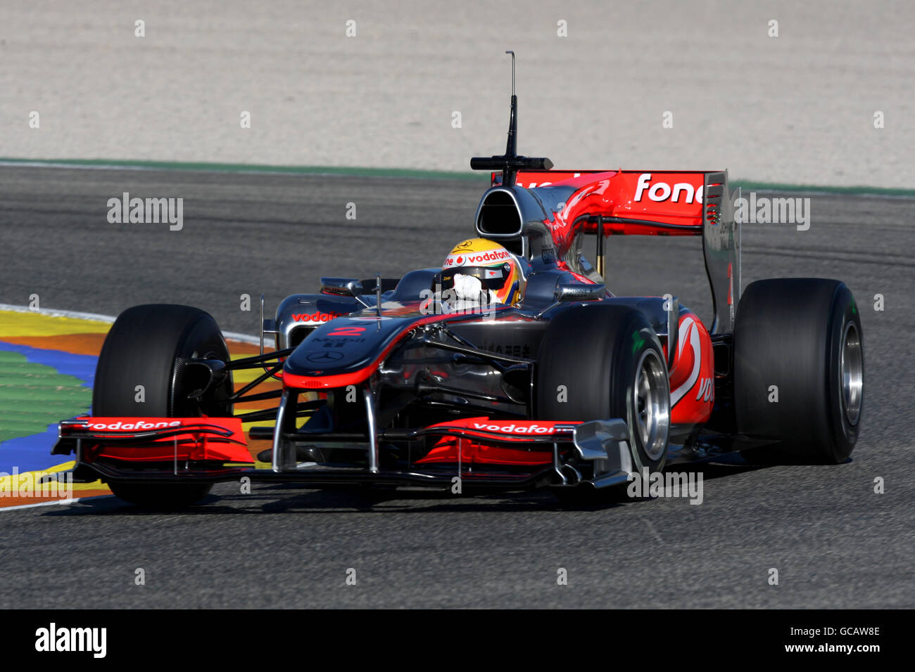 Auto - 2010 tests d'hiver de Formule 1 - deuxième jour - circuit de la Comunitat Valenciana Ricardo Tormo.Lewis Hamilton teste la nouvelle McLaren MP4-25 lors de la session de test de Formule 1 Banque D'Images