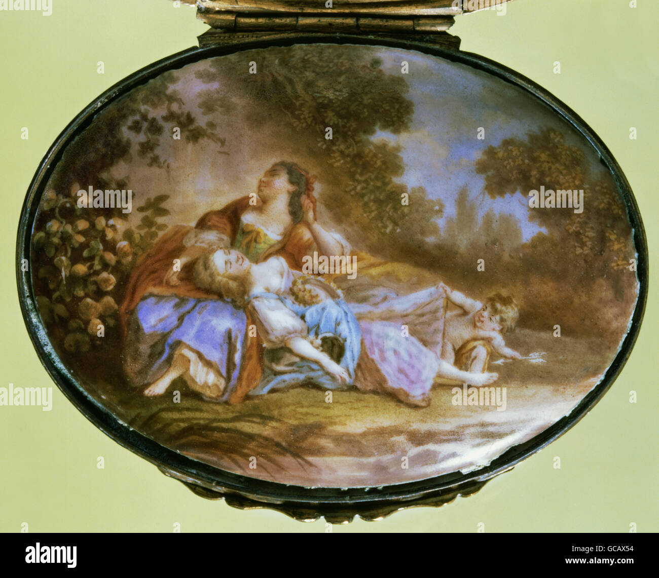 Beaux-arts, peinture, pastorale, les bergers de couchage avec Cupidon, porcelaine painitng avec cadre en argent, Snuff Box, 18e siècle, Banque D'Images