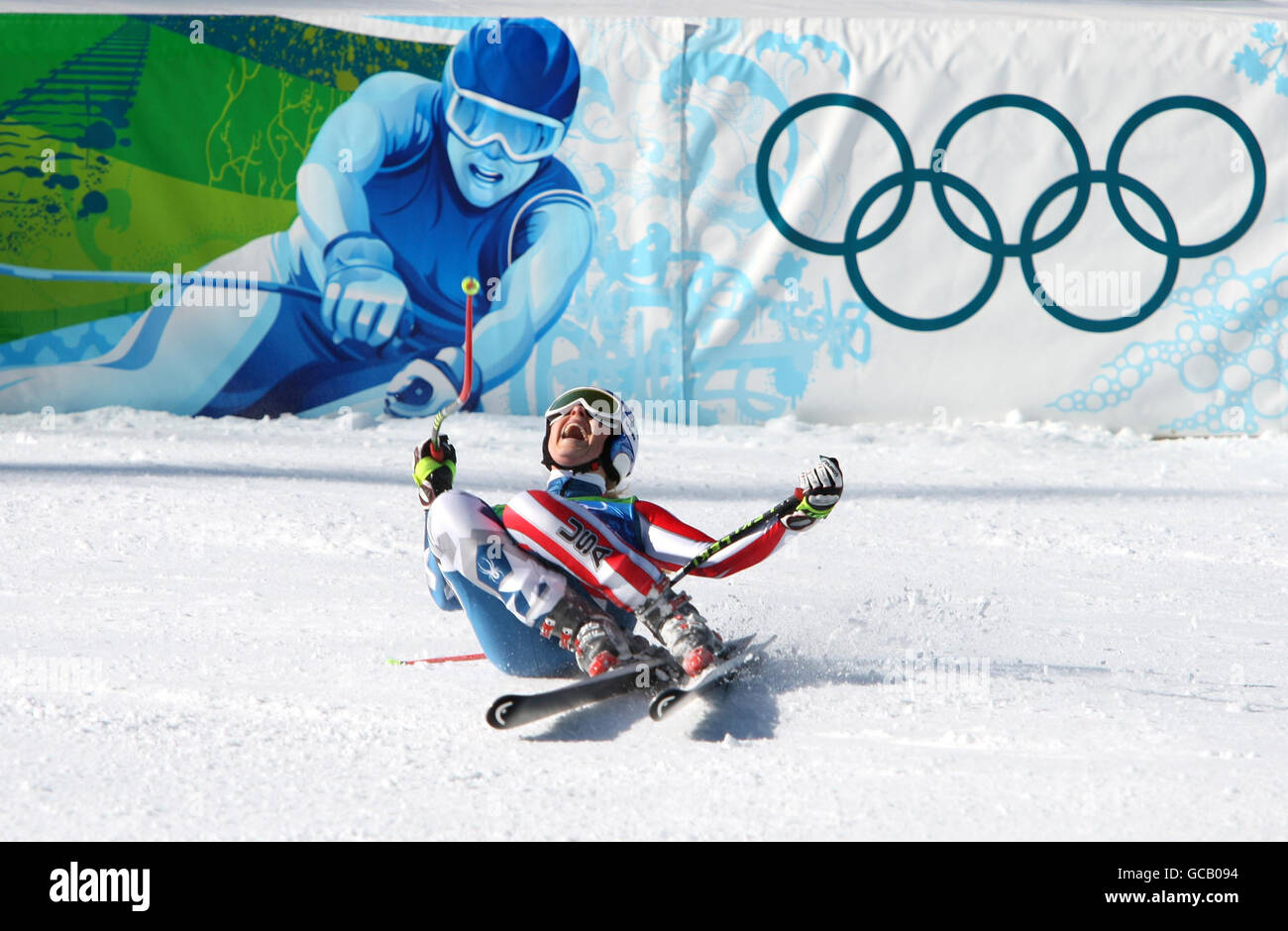 Lindsey Vonn, aux États-Unis, célèbre à la ligne d'arrivée pendant la descente des dames à Whistler Creekside, Whistler, Canada. Banque D'Images