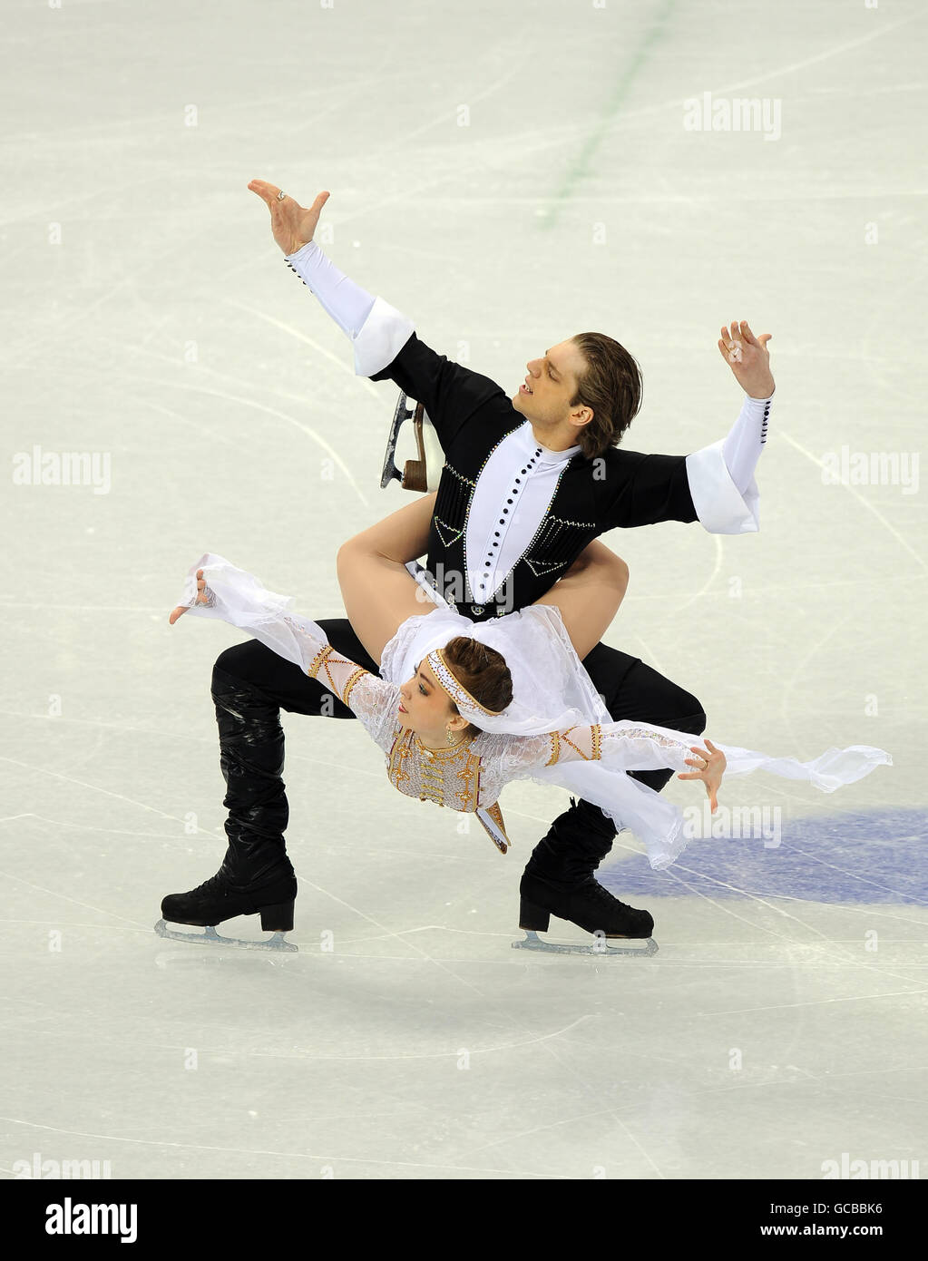 Allison Reed de Géorgie et Otar Japaridze dans la danse de patinage artistique, danse originale au Pacific Coliseum, Vancouver Banque D'Images