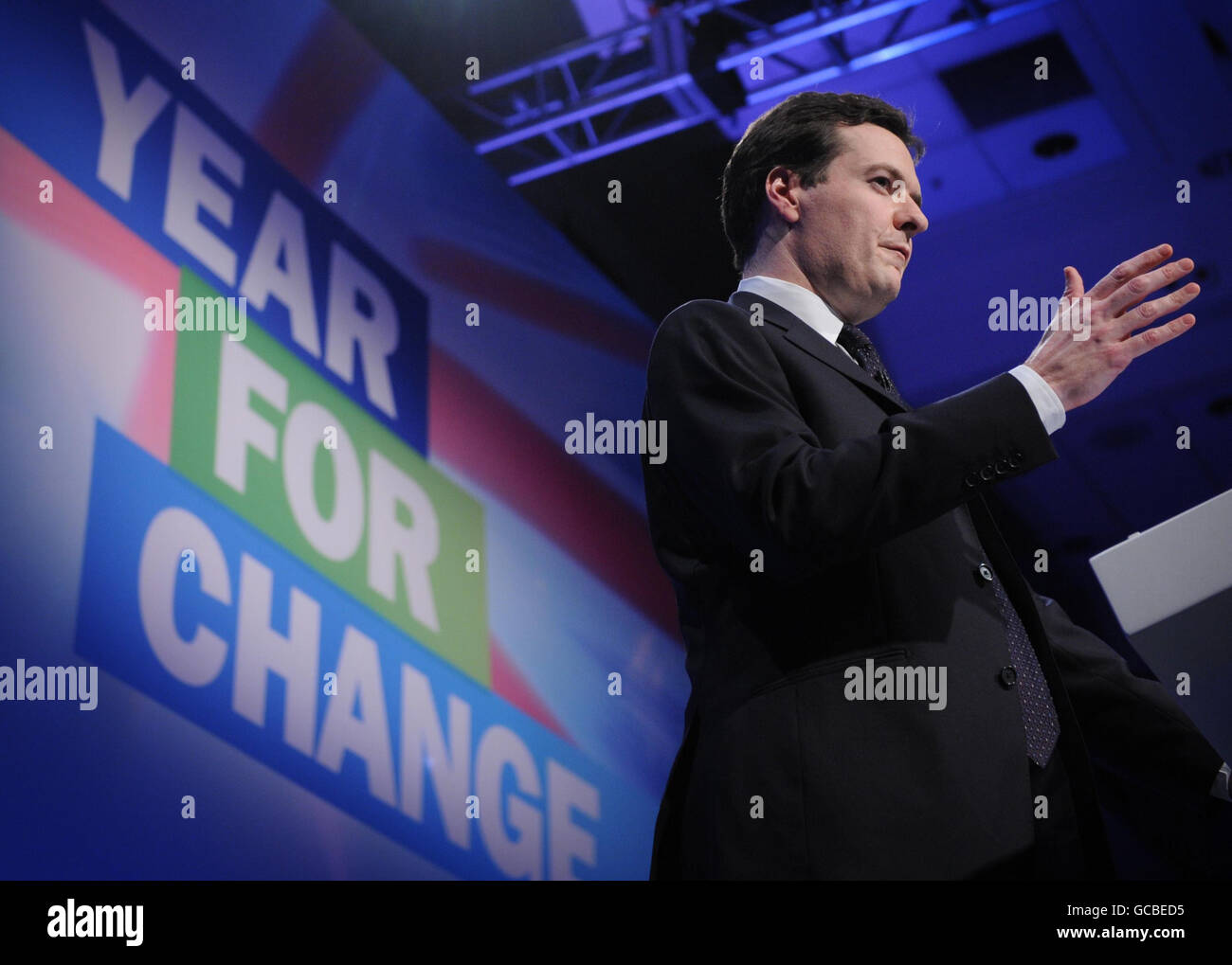 Le chancelier de l'ombre George Osborne s'exprime à la conférence du printemps du Parti conservateur à Brighton. Banque D'Images