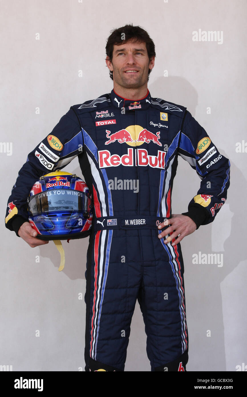 Courses automobiles - Championnat du monde de Formule 1 - Grand Prix de Bahreïn - Paddock Day - circuit international de Bahreïn.Mark Webber de Red Bull pendant la journée des Paddock au circuit international de Bahreïn à Sakhir, Bahreïn. Banque D'Images