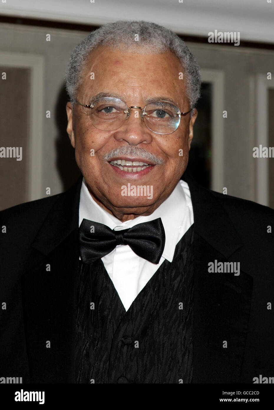 Prix Laurence Olivier - Londres.James Earl Jones arrive pour les Laurence Olivier Awards au Grosvenor House Hotel dans le centre de Londres. Banque D'Images