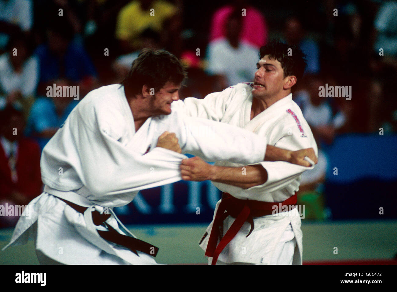 Judo - Jeux Olympiques de Barcelone 1992 - Men's 95 kg Final - Antal Kovacs v Ray Stevens Banque D'Images