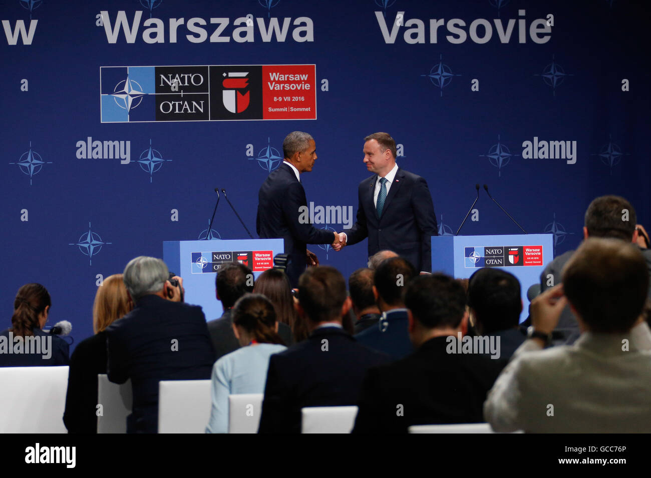 Varsovie, Pologne. 8 juillet, 2016. Varsovie, Pologne. 08 juillet, 2016. Déclarations communes du pays hôte Président Andrzej Duda et USA le président américain Barack Obama au Stade National Polonais à Varsovie lors du sommet de l'OTAN / NATO en Pologne. Le président Barack Obama expresed conserns au sujet de l'état de droit et démocratique institucions en Pologne. © Dominika Zarzycka/Alamy Live News Crédit : Dominika Zarzycka/Alamy Live News Banque D'Images