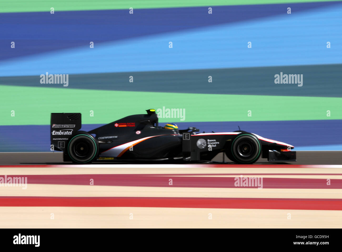 Courses automobiles - Championnat du monde de Formule 1 - Grand Prix de Bahreïn - qualification - circuit international de Bahreïn.Bruno Senna, de Hispania Racing, lors de la qualification au circuit international de Bahreïn à Sakhir, Bahreïn. Banque D'Images