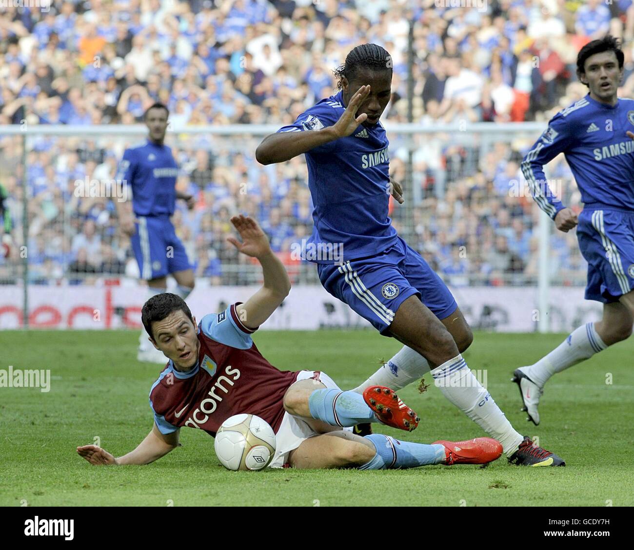 Football - Coupe - Semi Final - Aston Villa v Chelsea - Stade de Wembley Banque D'Images