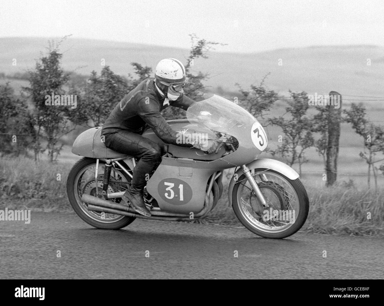 Motor cycle World Championship Racing - 500cc Ulster Grand Prix - Dundrod.John Surtees, MV Agusta, pendant la pratique pour le Grand Prix Ulster Banque D'Images