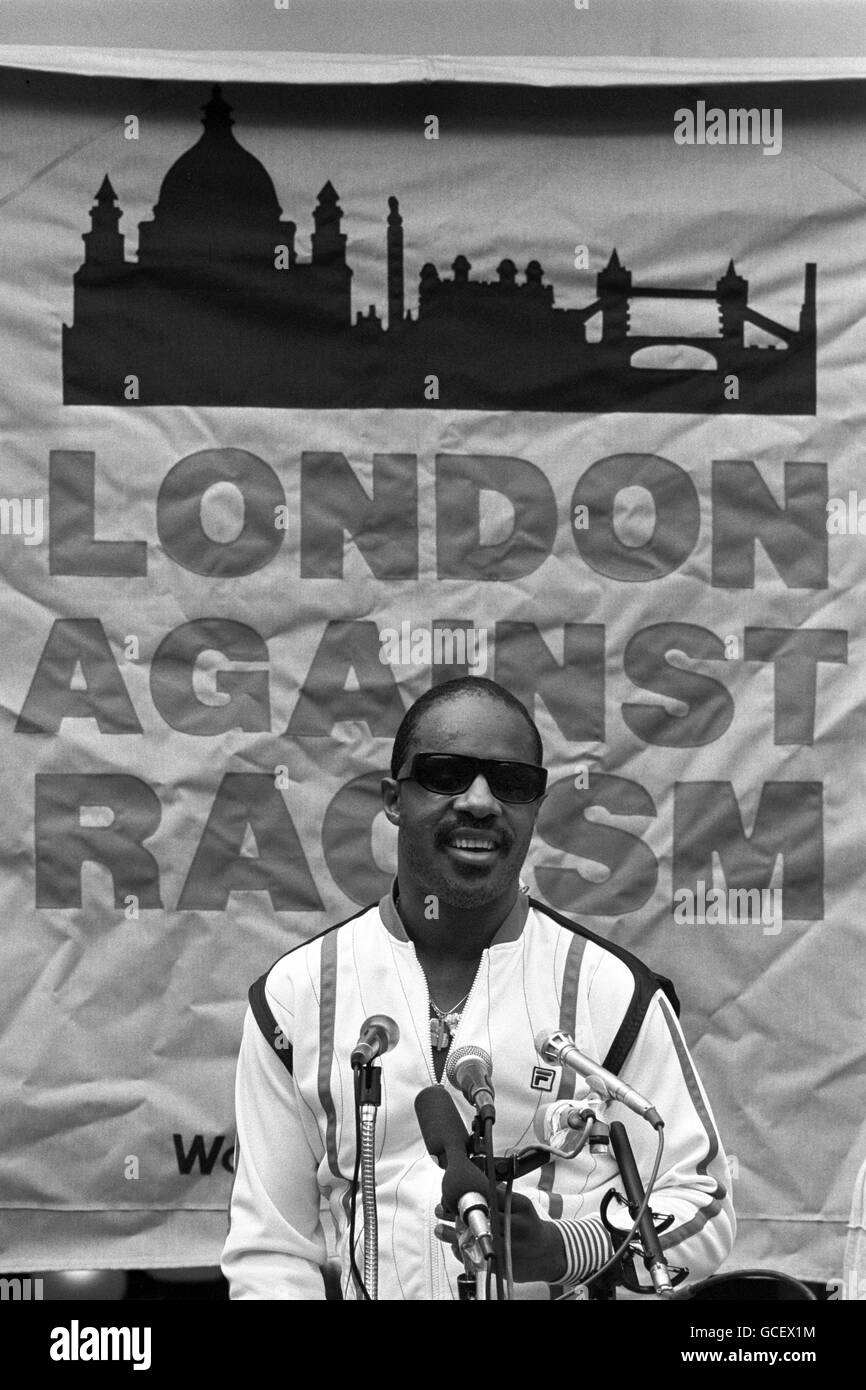 Stevie Wonder, star pop américaine, à Londres, lorsqu'il s'est adressé au Greater London Council « Rally Against racisme ». Banque D'Images