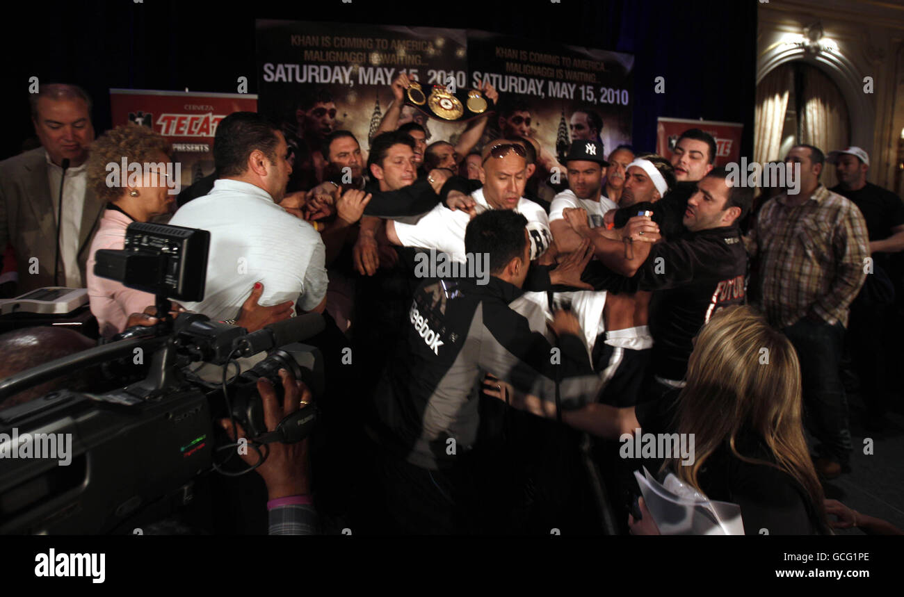 Boxe - Amir Khan et Paulie Malignaggi peser dans - Essex House - New York Banque D'Images