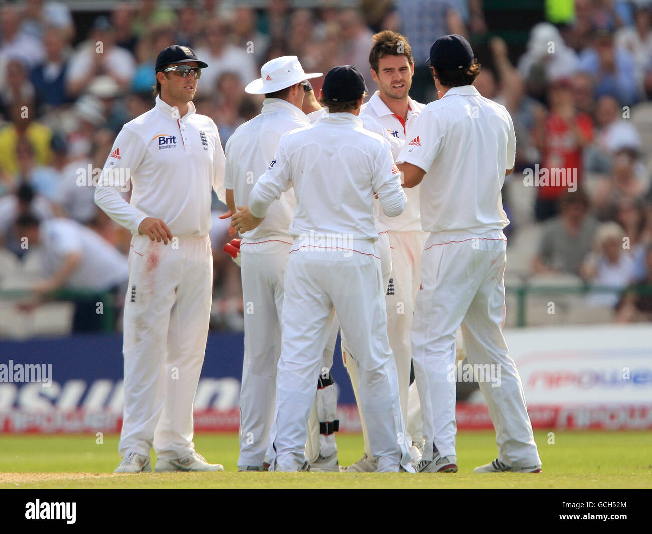 Cricket - npower deuxième Test - Day 2 - Angleterre v Bangladesh - Old Trafford Banque D'Images