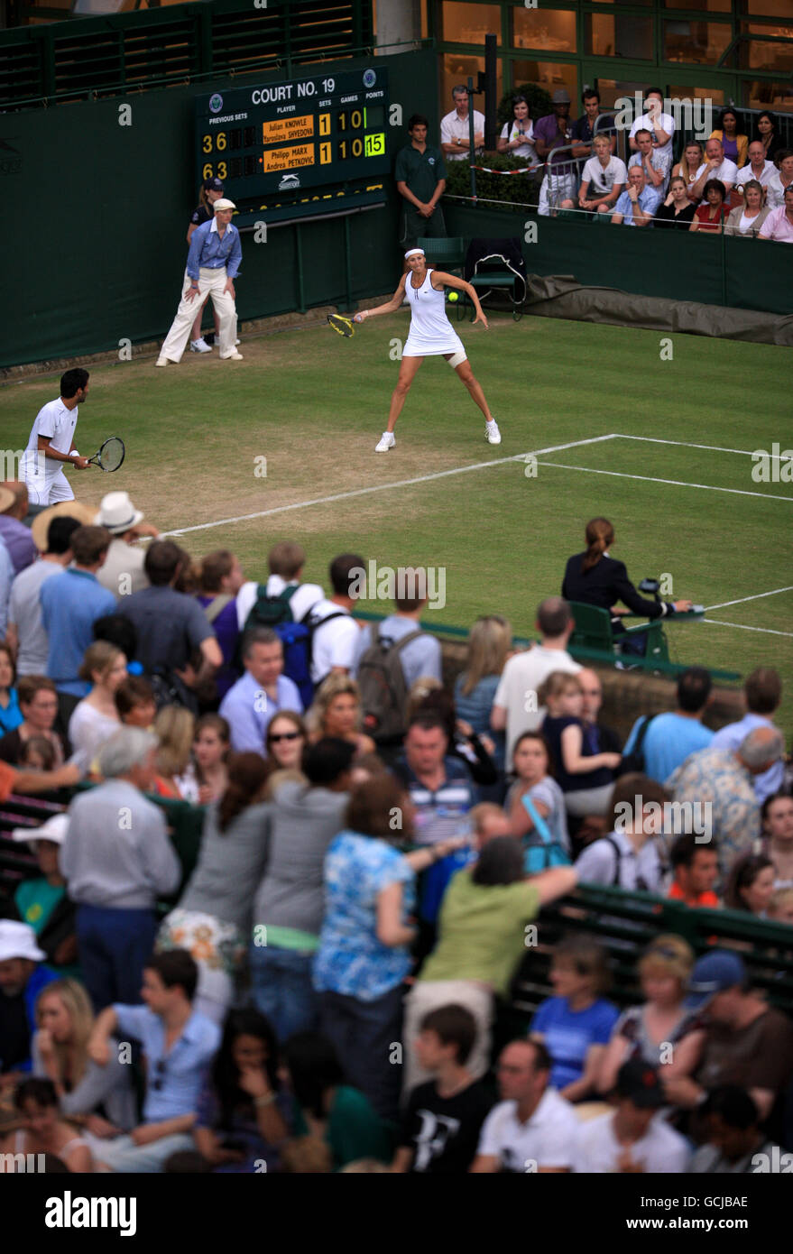 Tennis - 2010 de Wimbledon - Jour cinq - Le All England Lawn Tennis et croquet Club Banque D'Images