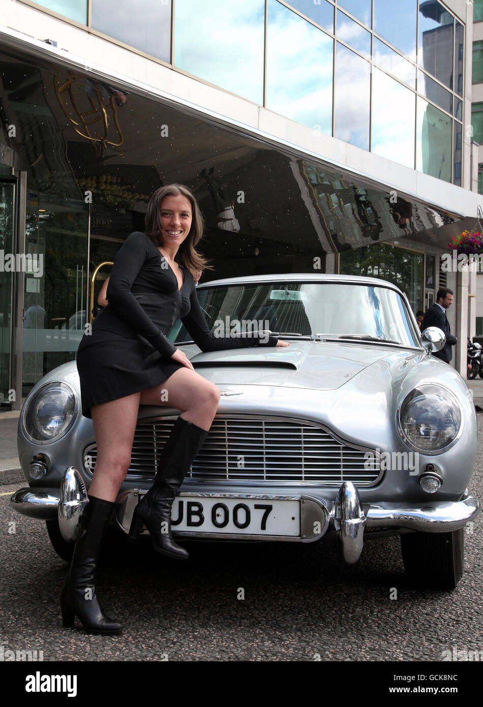 Voiture à vendre des obligations Banque D'Images