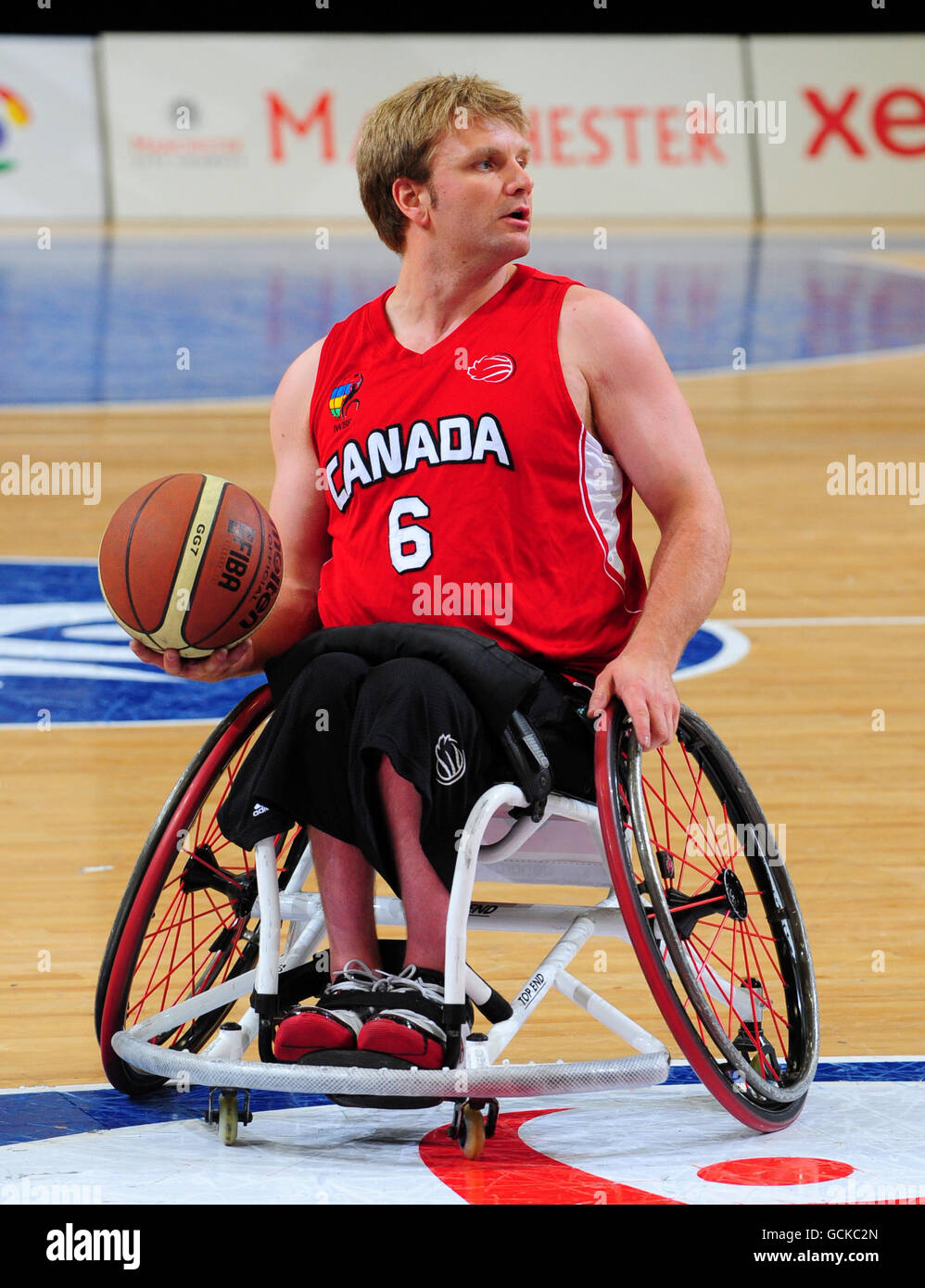 Robert Hedges du Canada en action pendant le basketball en fauteuil roulant à la coupe du monde paralympique BT à Sport City, Manchester. Banque D'Images