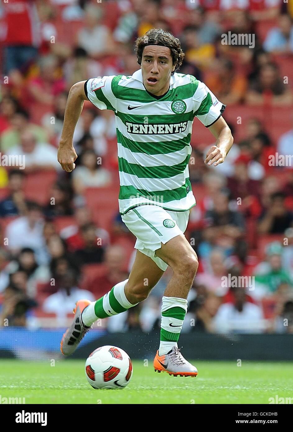 Soccer - Unis Cup 2010 - Celtic v Olympique Lyonnais - Emirates Stadium Banque D'Images