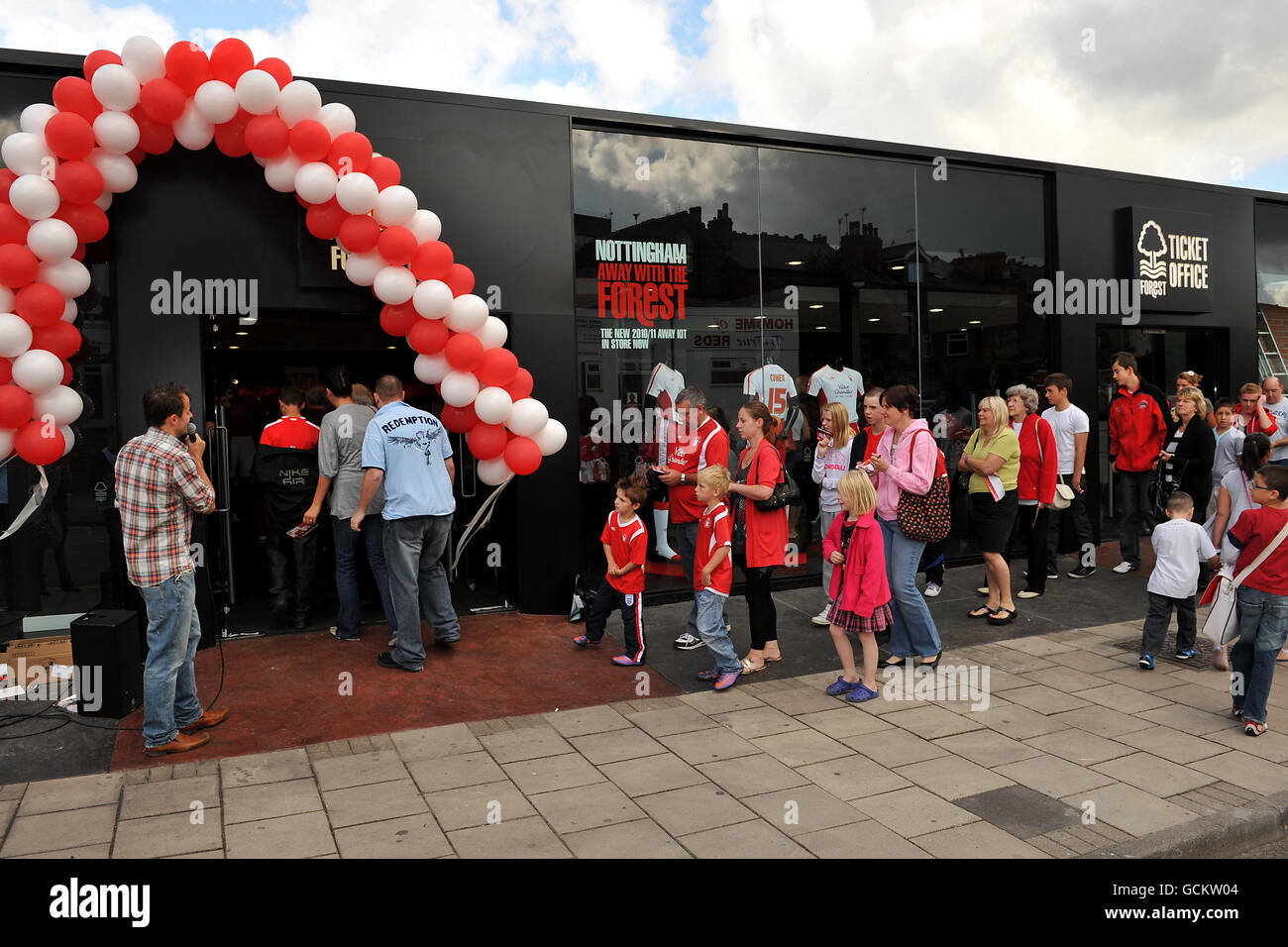 Soccer - npower Football League Championship - Nottingham Forest Club Ouverture d'une boutique Banque D'Images