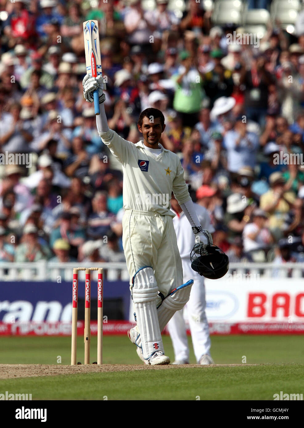 Le Zulqarnain Haider du Pakistan célèbre ses 50 courses lors du second test de npower à Edgbaston, Birmingham. Banque D'Images