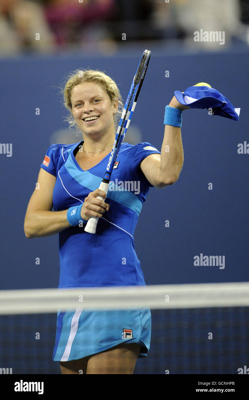 Kim Clijsters, en Belgique, célèbre après avoir battu Vera Zvonareva, en Russie, lors de la finale des dames du treize jour de l'US Open, à Flushing Meadows, New York, États-Unis. Banque D'Images