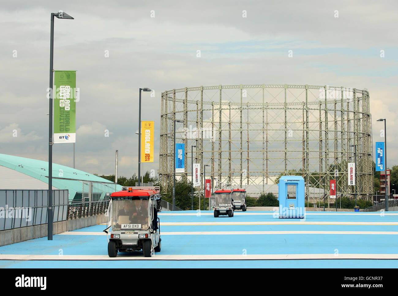 Football - inspection de la coupe du monde de la FIFA 2018 - troisième jour - Stade de la ville de Manchester.L'équipe d'inspection de la FIFA fait une tournée lors de l'inspection des enchères de la coupe du monde 2018 de la FIFA au stade City of Manchester, Manchester. Banque D'Images