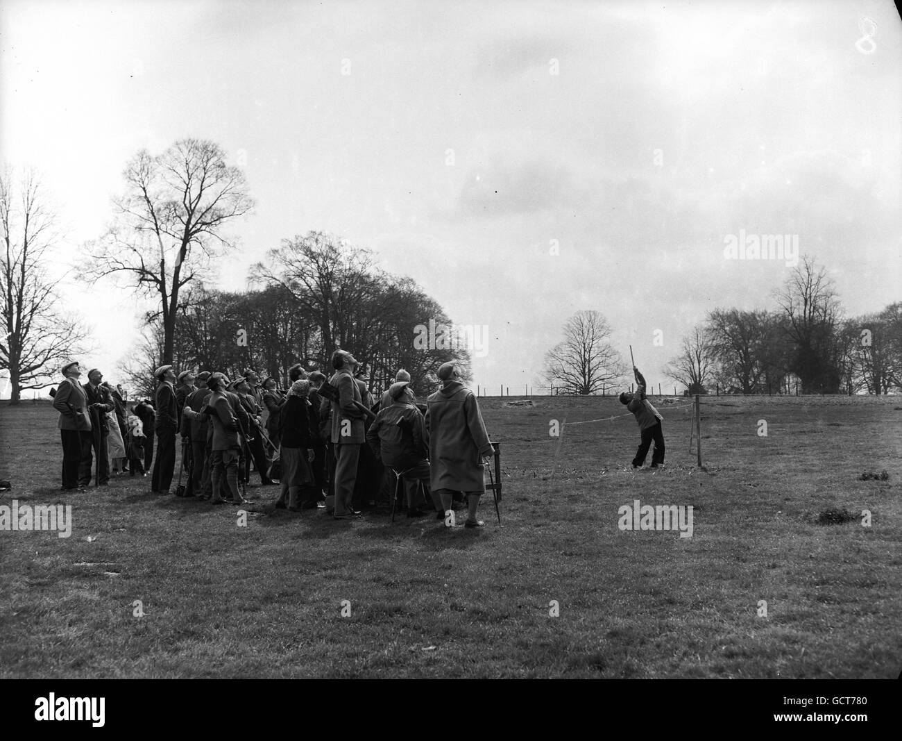 - Tir ouvert annuel et gardes-chasse Tir aux pigeons d'argile à Ditchley Park - Charlbury Banque D'Images