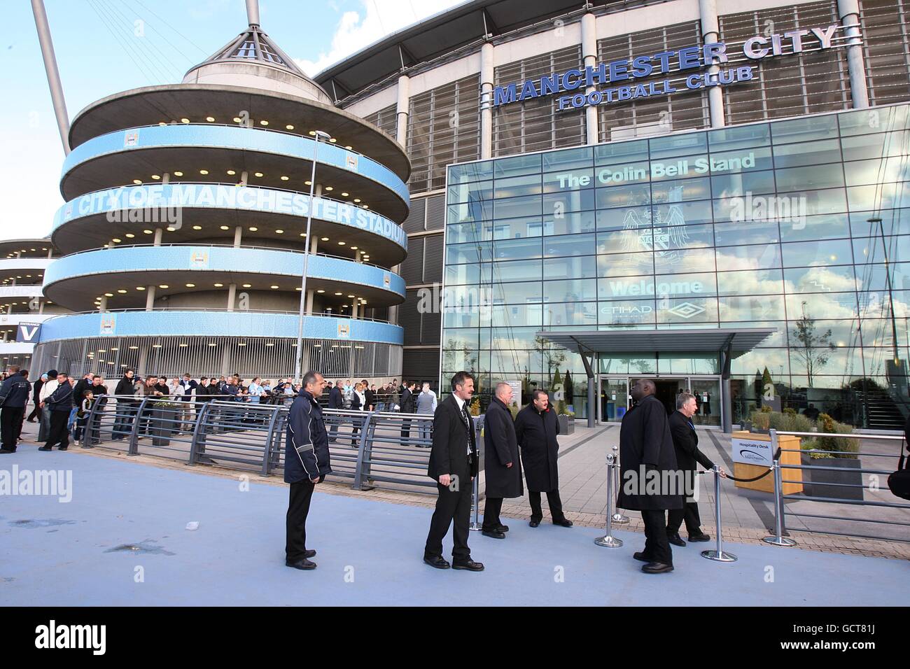 Vue générale d'une entrée du stand Colin Bell Au stade de la ville de Manchester Banque D'Images