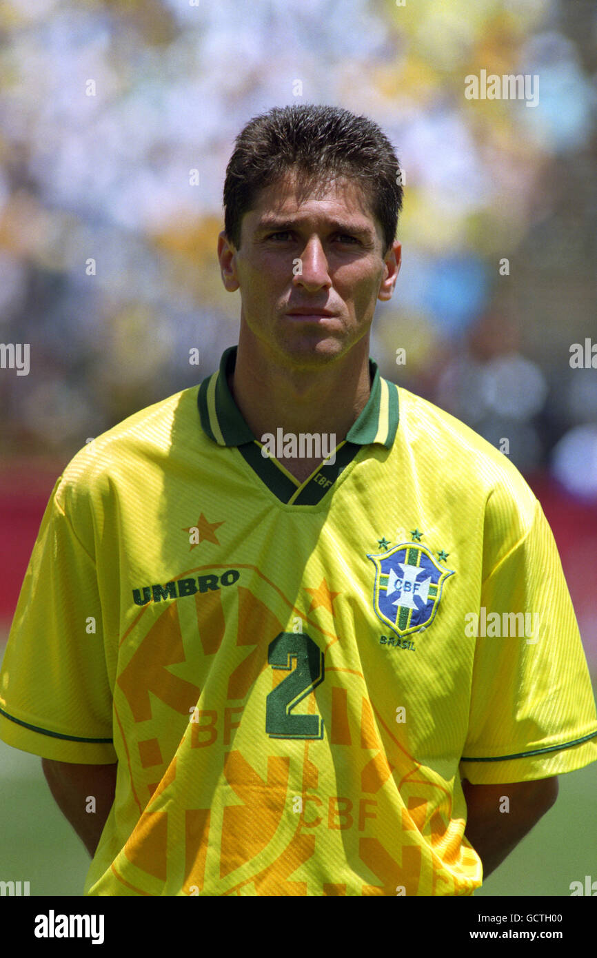 Football - coupe du monde de la FIFA 1994 Etats-Unis - Groupe B - Brésil / Russie - Stanford Stadium, San Francisco. Jorginho, Brésil Banque D'Images